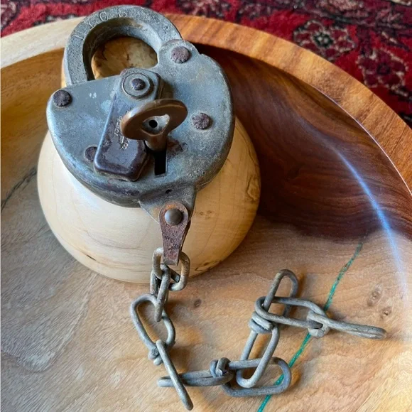 Vintage E.T. Fraim Padlock with Key **Works** Scarce Collectible - Picture 14 of 14